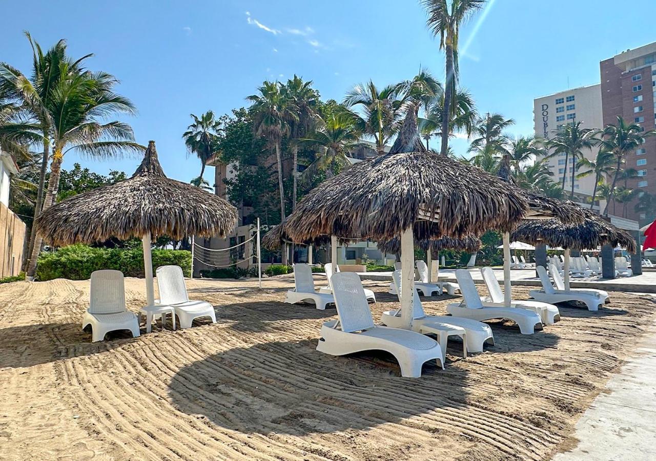 The Palms Resort Of Mazatlán Exterior foto
